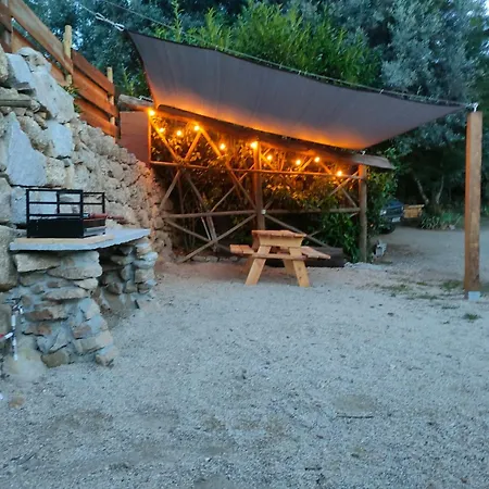 Κάμπινγκ Quinta Dos Covoes *